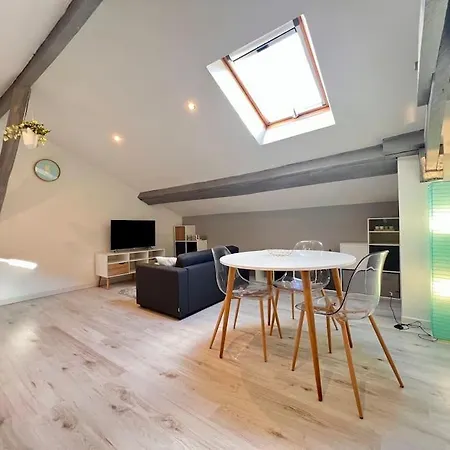 Apartment Le Clos Chassaing N5-wifi-centre Ville-climatisation Perigueux