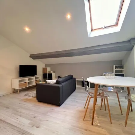 Apartment Le Clos Chassaing N5-wifi-centre Ville-climatisation Perigueux